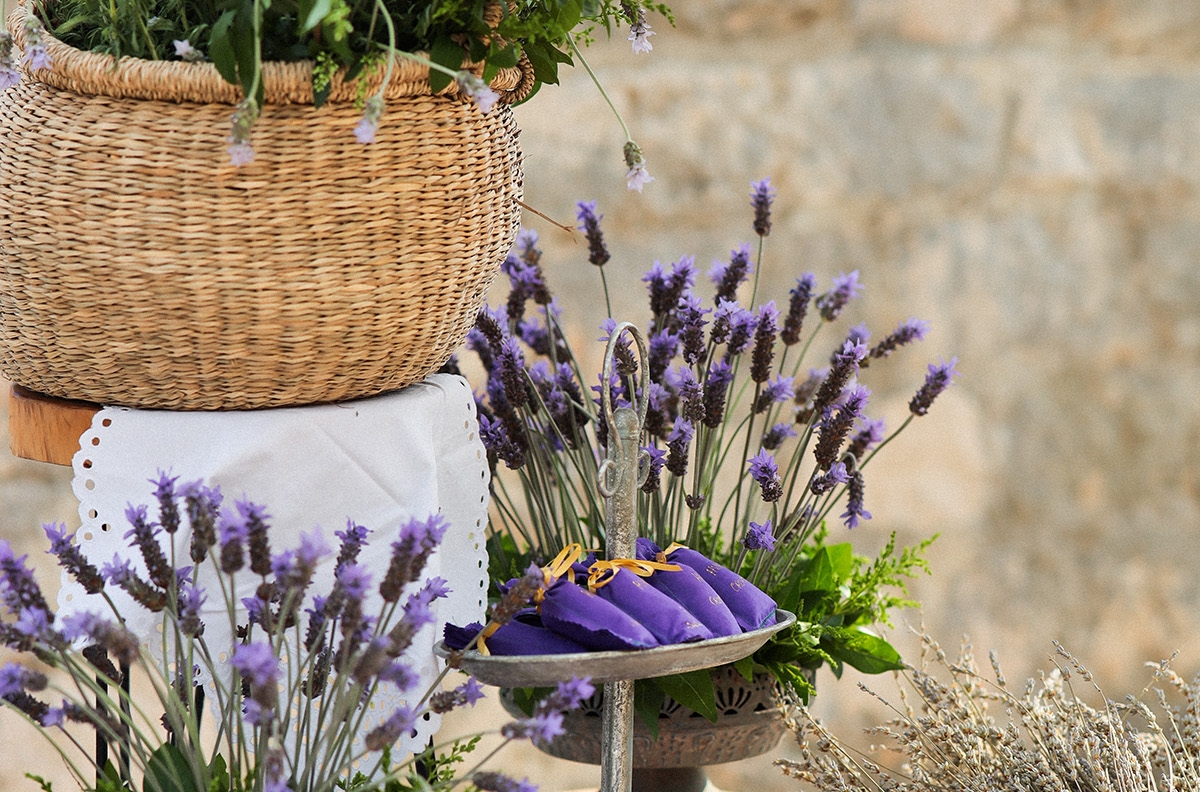 Lavander table