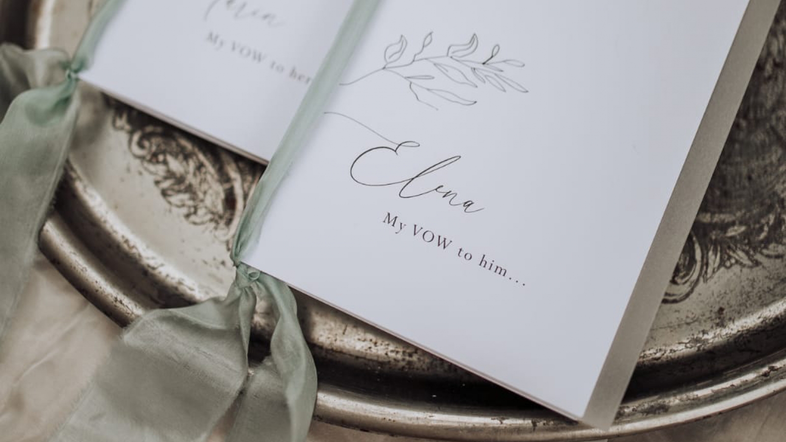 Paper stationary