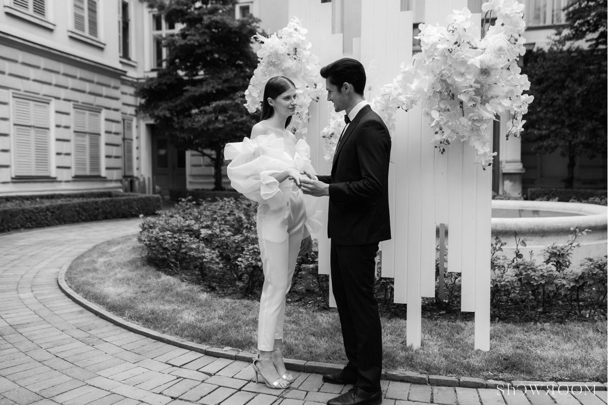 Fine Art City micro wedding