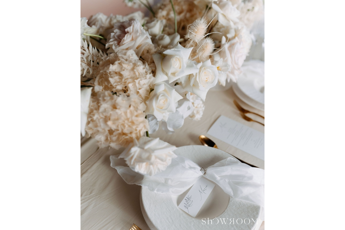 Fine Art City micro wedding
