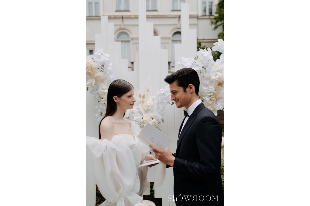 Fine Art City micro wedding