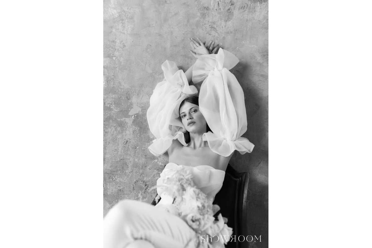 Fine Art City micro wedding