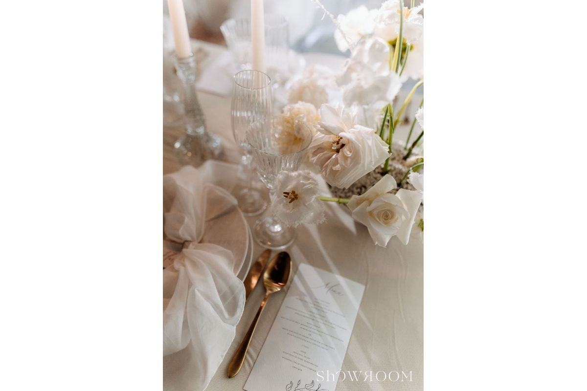 Fine Art City micro wedding