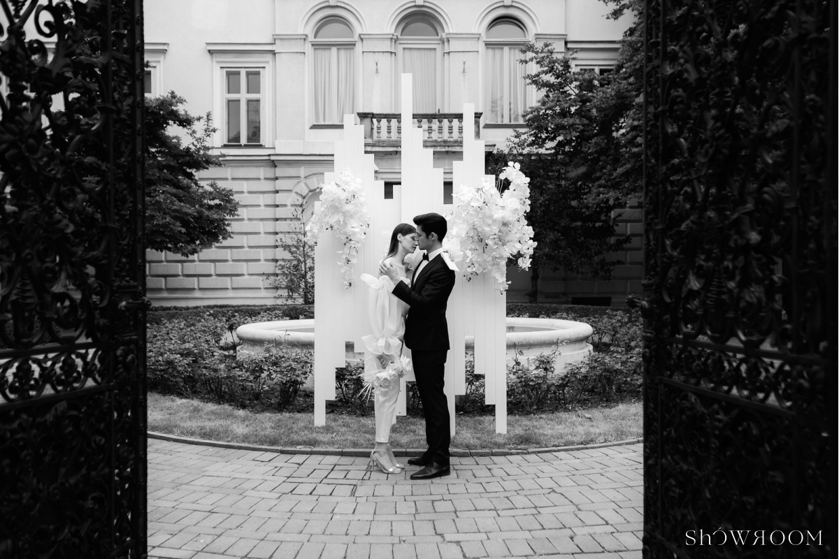 Fine Art City micro wedding