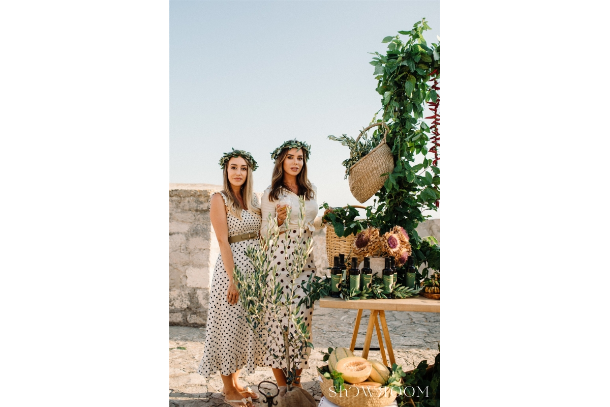 Mediterranean wedding at the Spanish fortress on Hvar