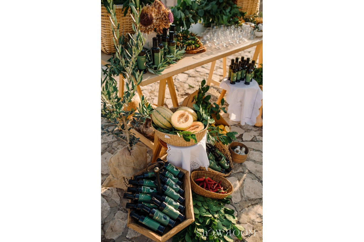 Mediterranean wedding at the Spanish fortress on Hvar