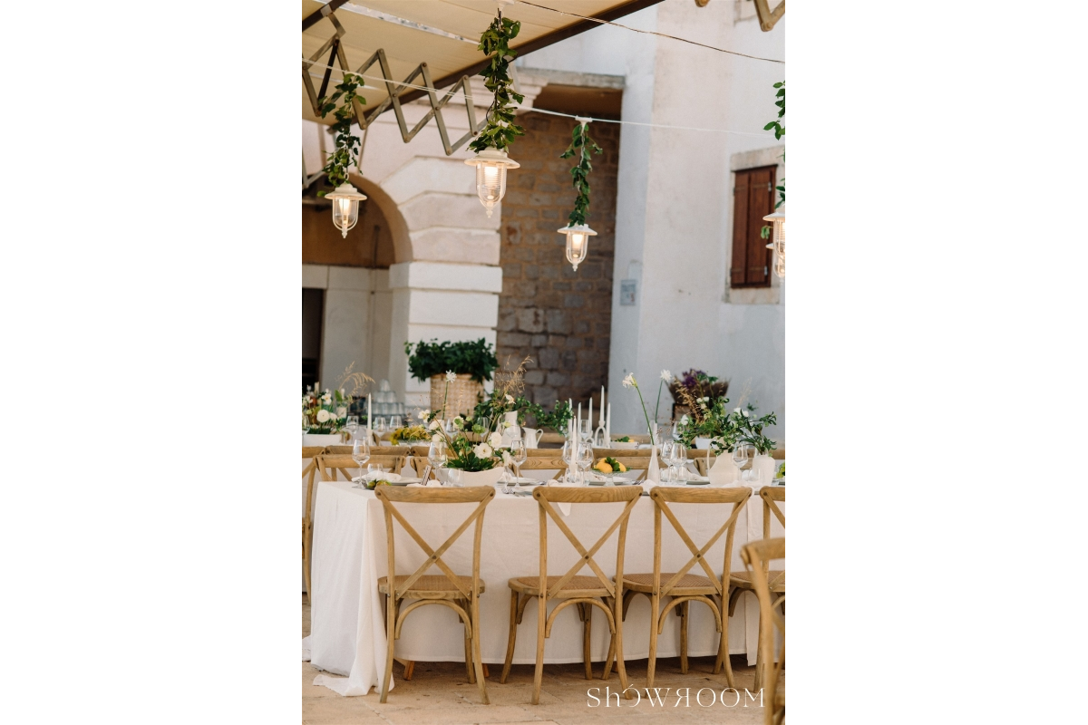 Mediterranean wedding at the Spanish fortress on Hvar