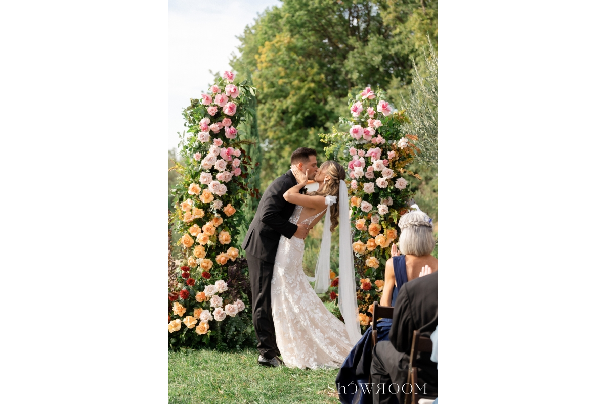 Luxury autumn wedding in San Canziano, Istria