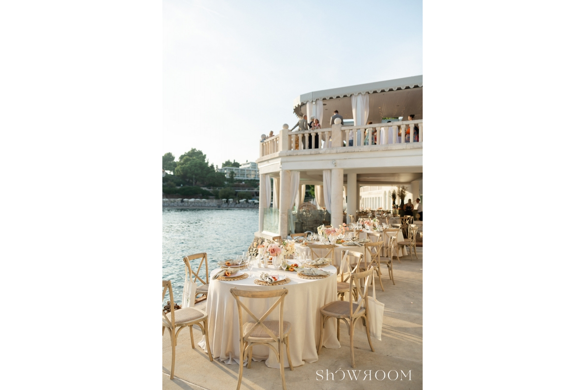 Hvar harmony: A romantic celebration in warm tones