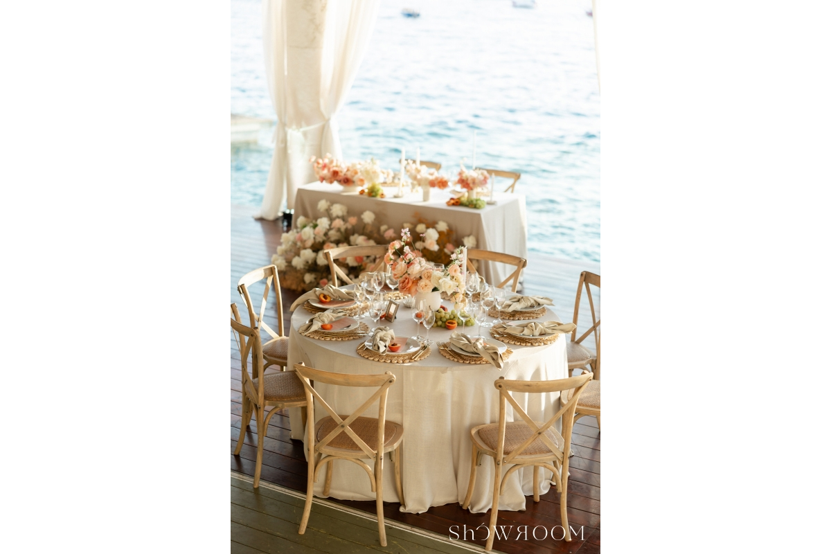 Hvar harmony: A romantic celebration in warm tones