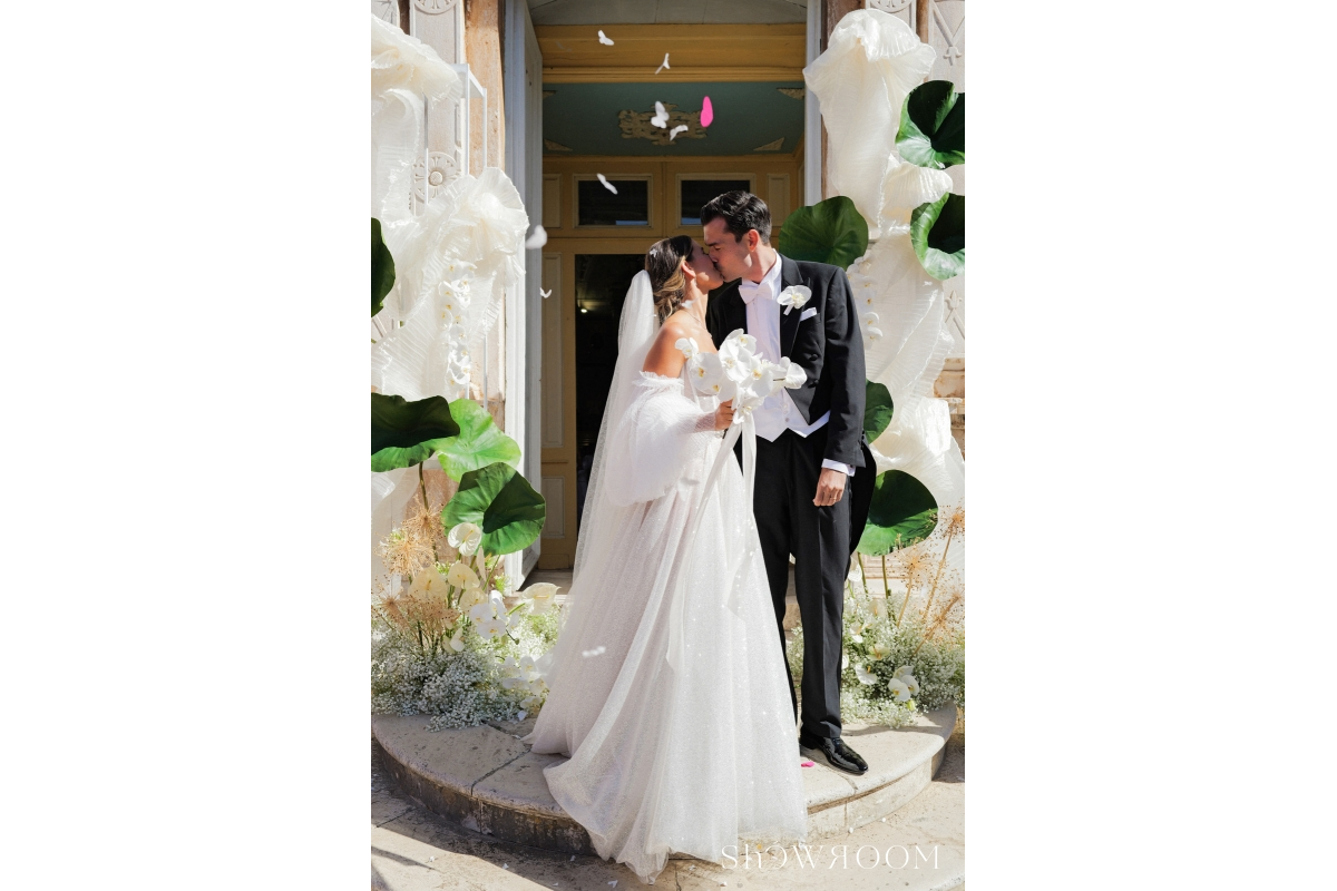 Breathtaking moments of love in Maslina Resort
