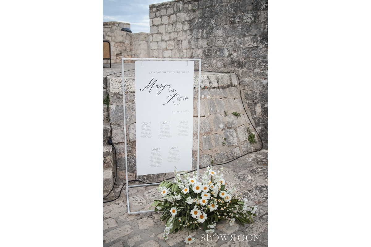 Traditional Croatian wedding - enchanting Hvar
