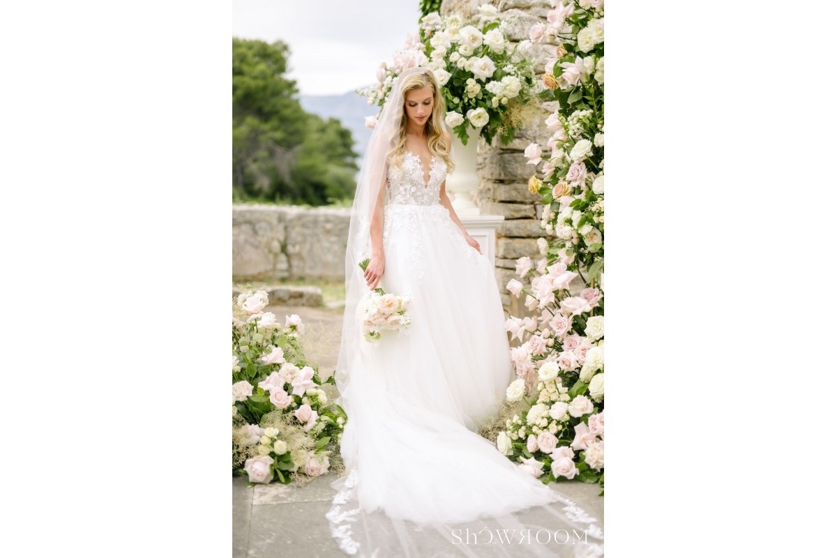 Majestic Matrimony: A Fortress Wedding on Brač