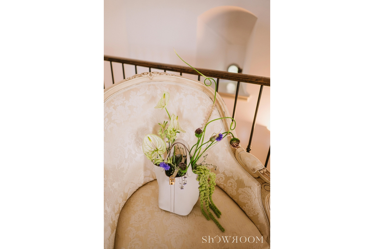 Beyond imagination: Matrix inspired wedding design