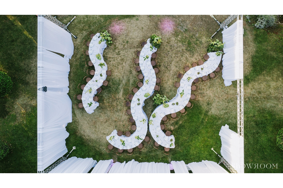 Beyond imagination: Matrix inspired wedding design