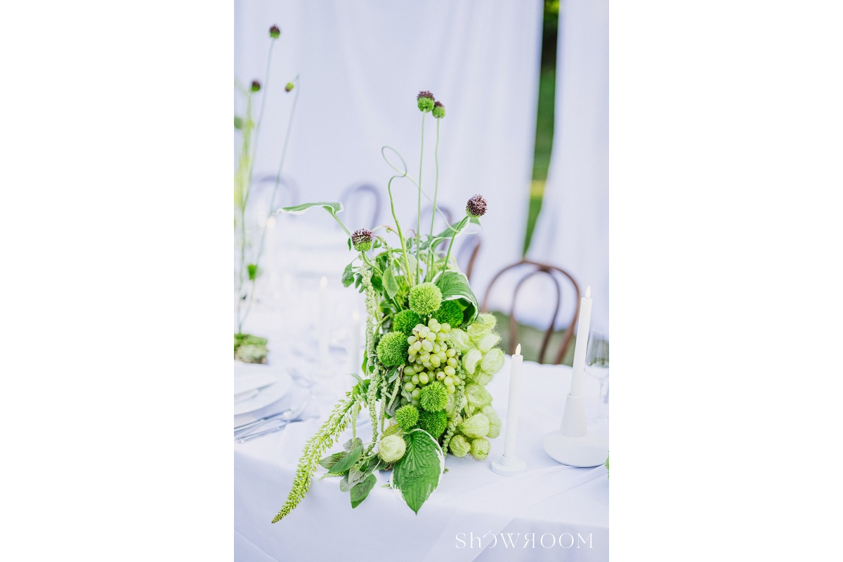 Beyond imagination: Matrix inspired wedding design
