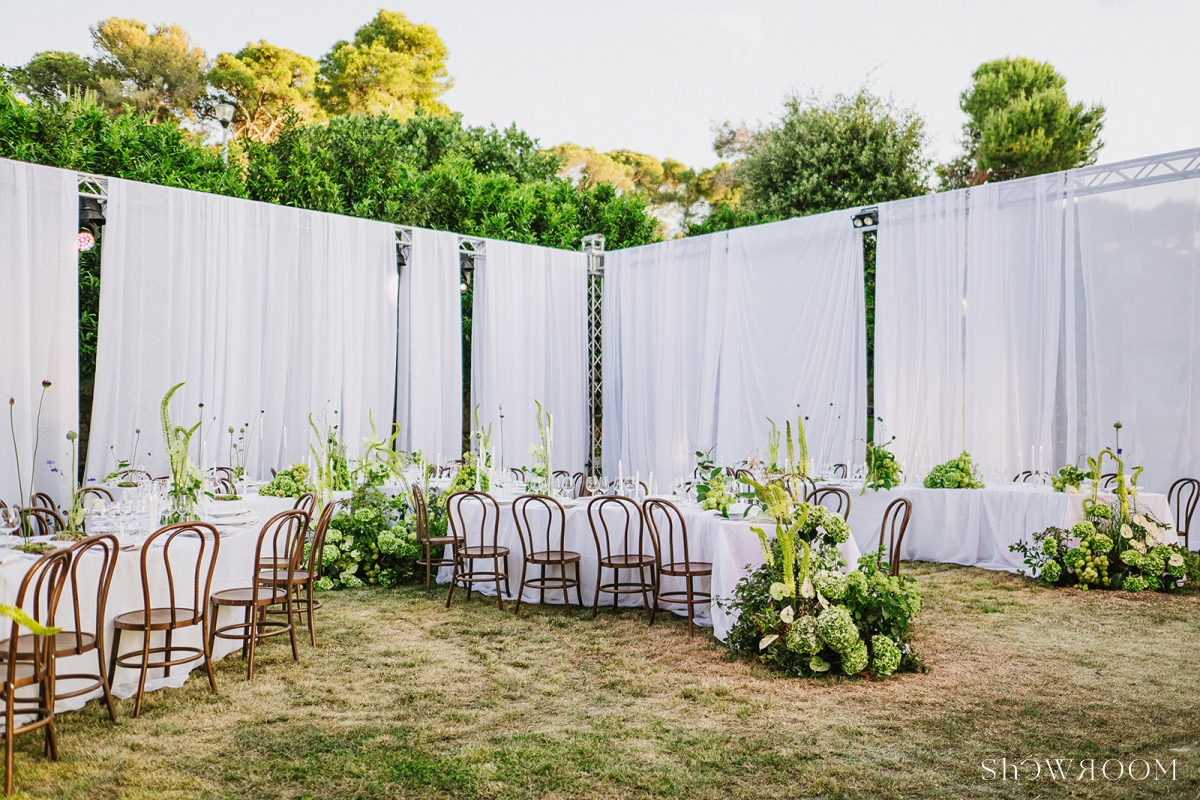Beyond imagination: Matrix inspired wedding design