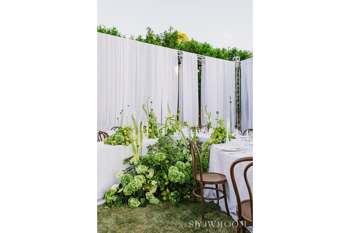 Beyond imagination: Matrix inspired wedding design