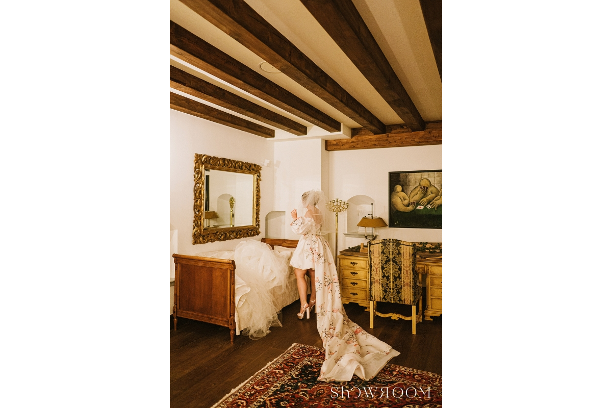 Beyond imagination: Matrix inspired wedding design