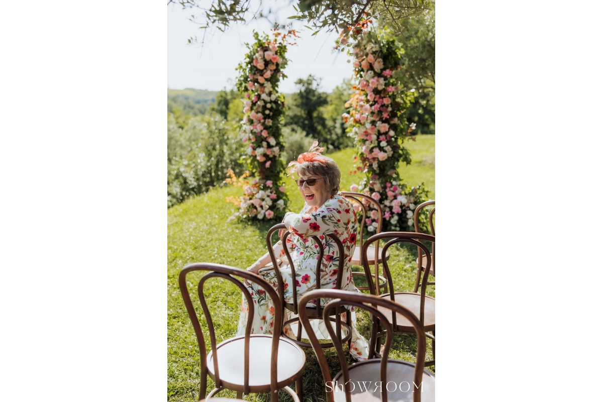 Hues of Romance in Early Summer at San Canzian