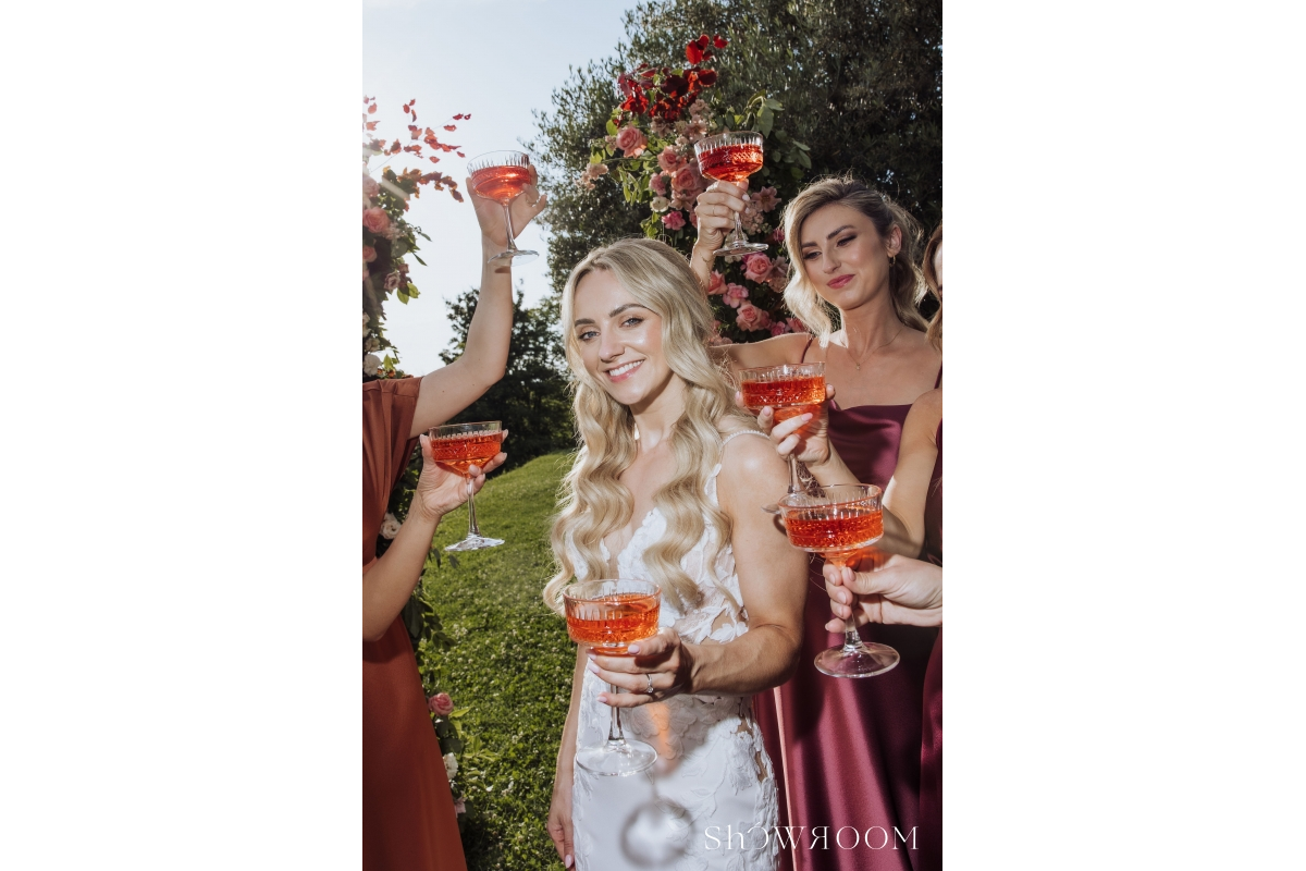 Hues of Romance in Early Summer at San Canzian