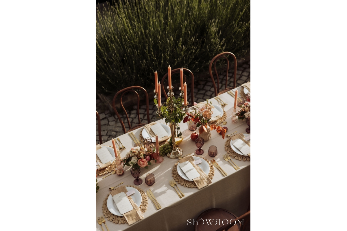 Hues of Romance in Early Summer at San Canzian