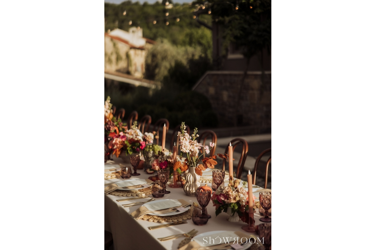 Hues of Romance in Early Summer at San Canzian