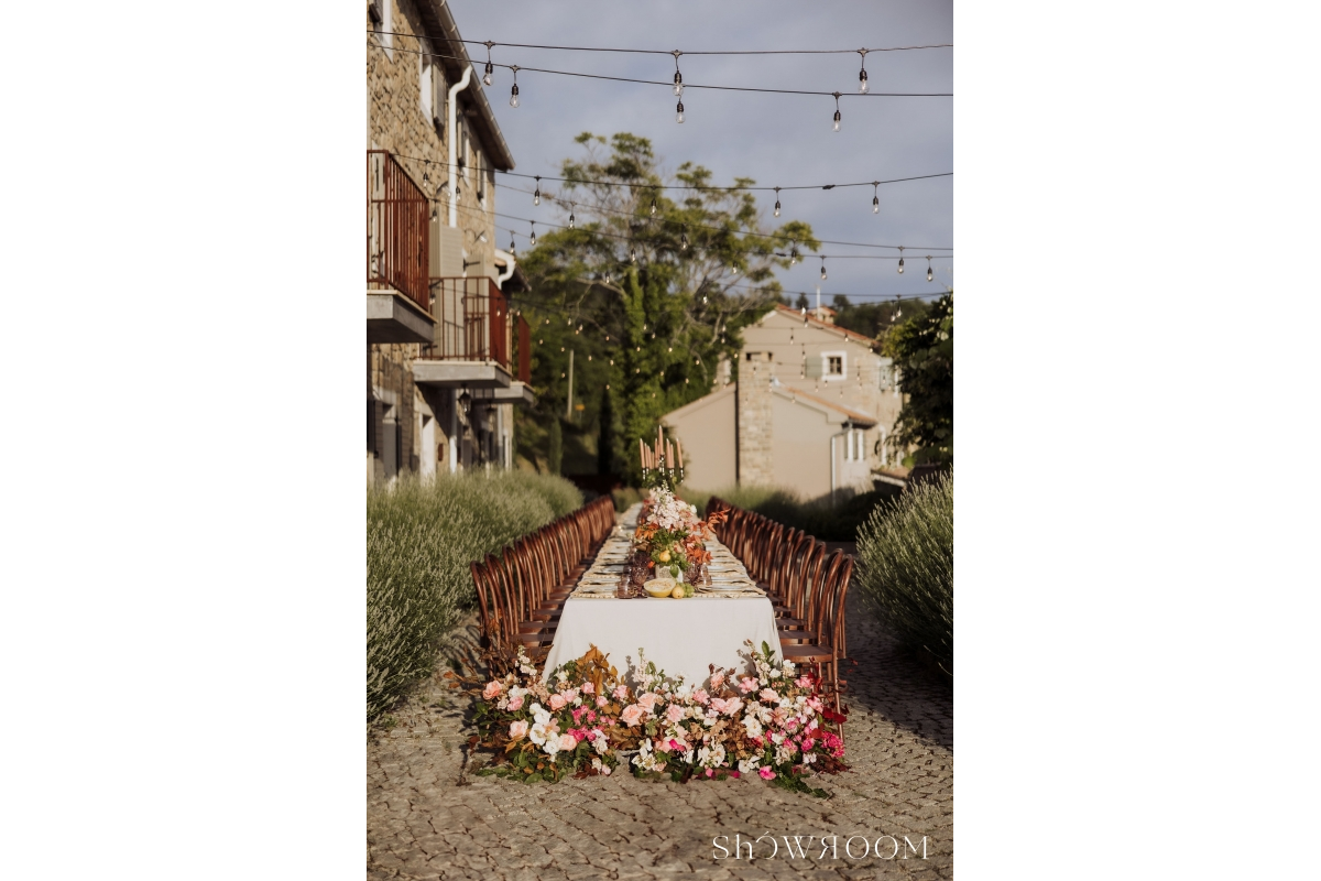 Hues of Romance in Early Summer at San Canzian