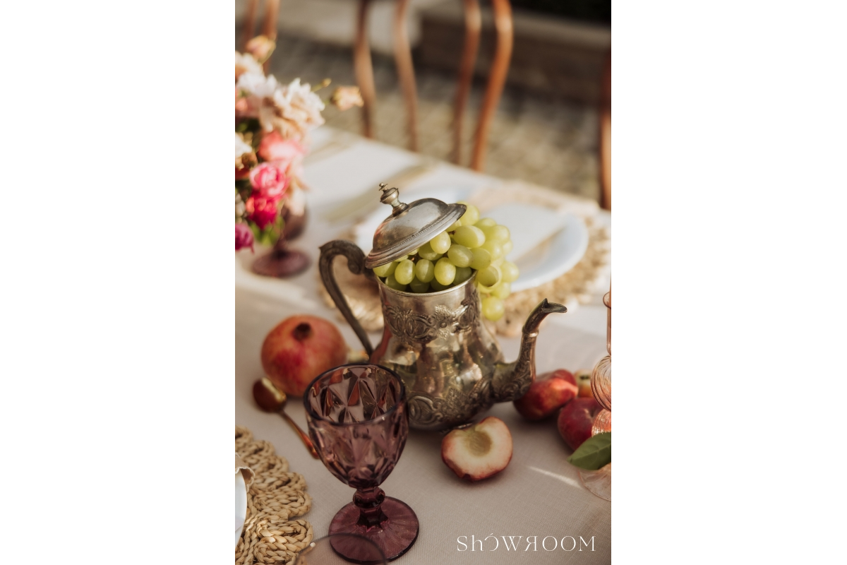 Hues of Romance in Early Summer at San Canzian